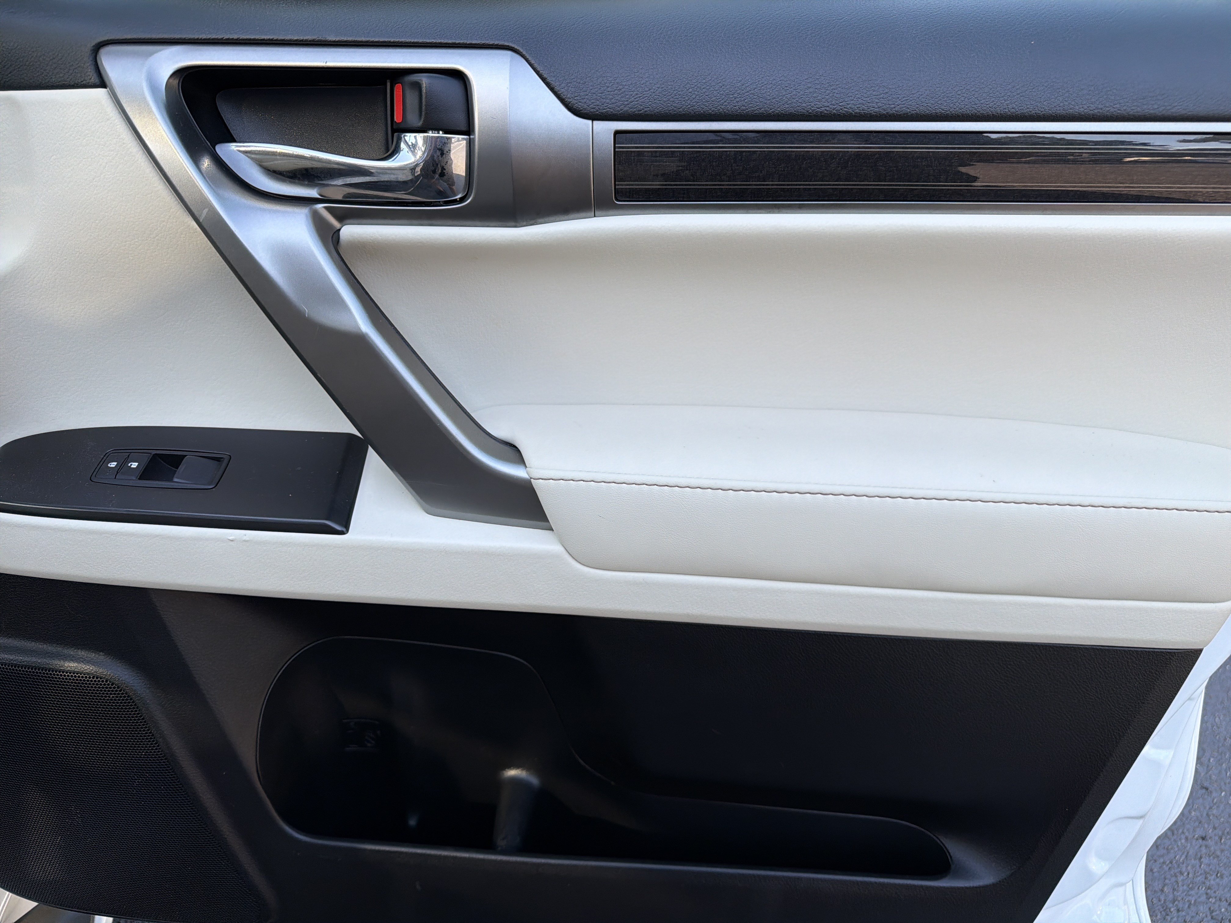 Certified 2023 Lexus GX 460 Premium AWD/4WD image 41