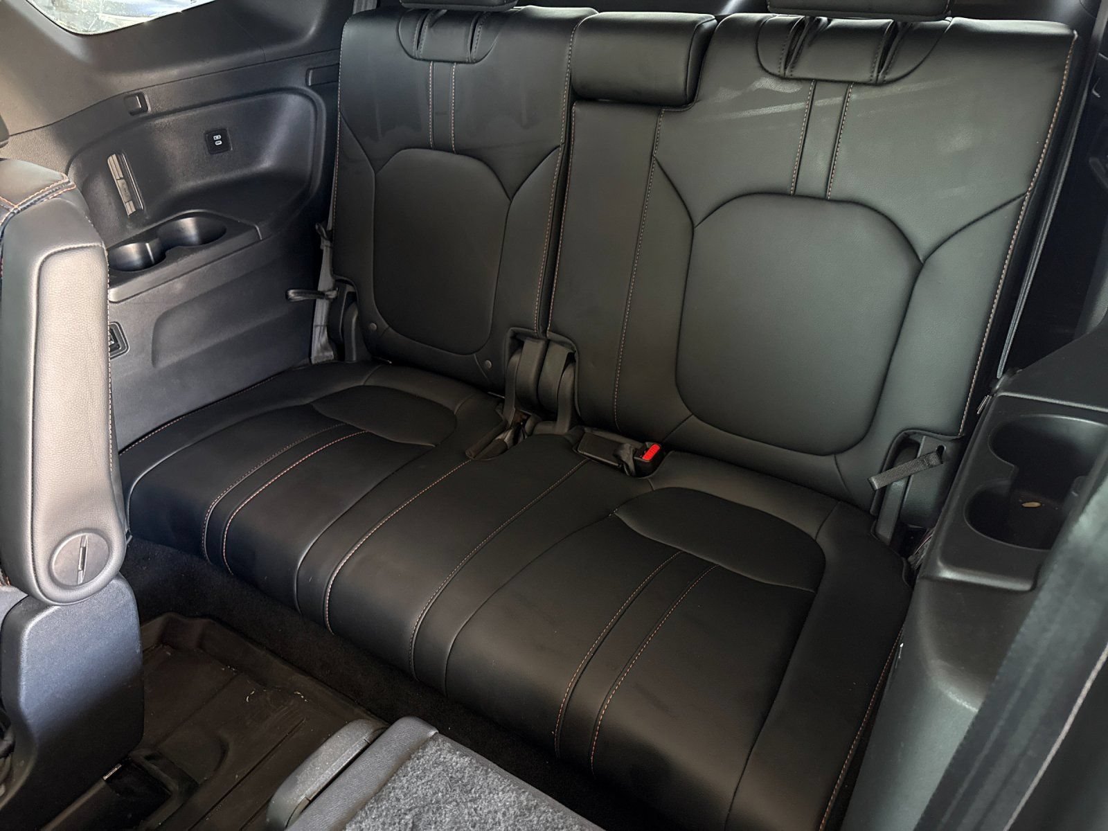 Used 2025 Honda Pilot TrailSport image 14