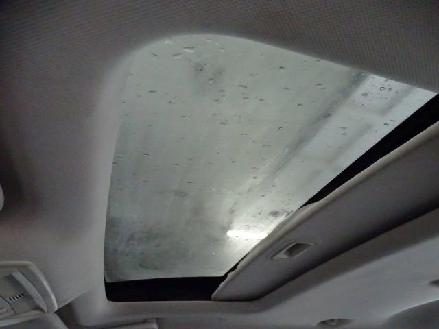 Used 2018 Ford Focus SEL image 13