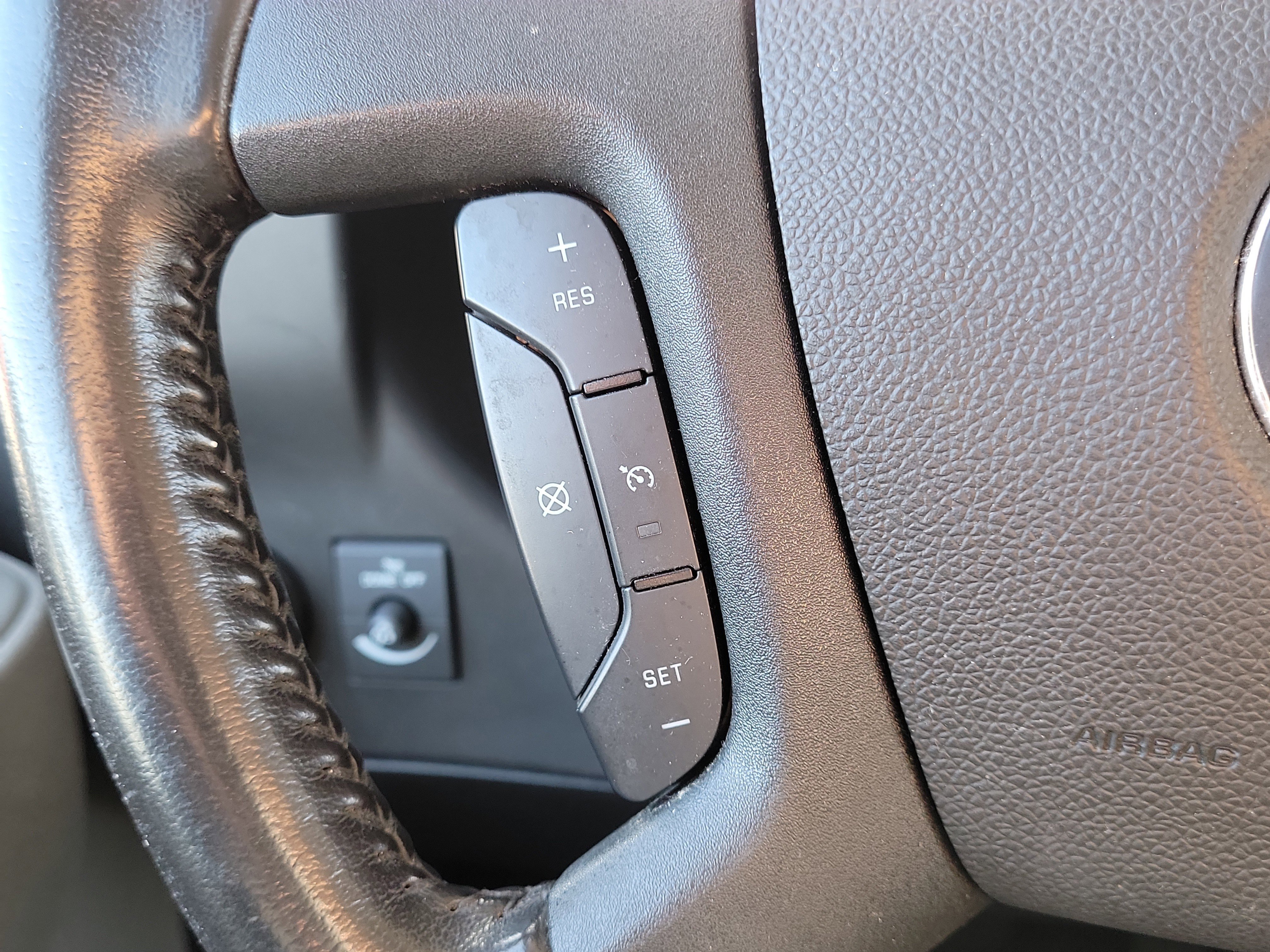 Used 2021 Chevrolet Express 2500 Extended w/ Driver Convenience Package image 23