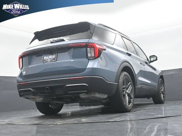 Used 2025 Ford Explorer ST-Line w/ Premium Package RWD image 23