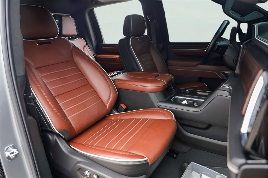 Certified 2025 GMC Sierra 2500 Denali Ultimate image 33