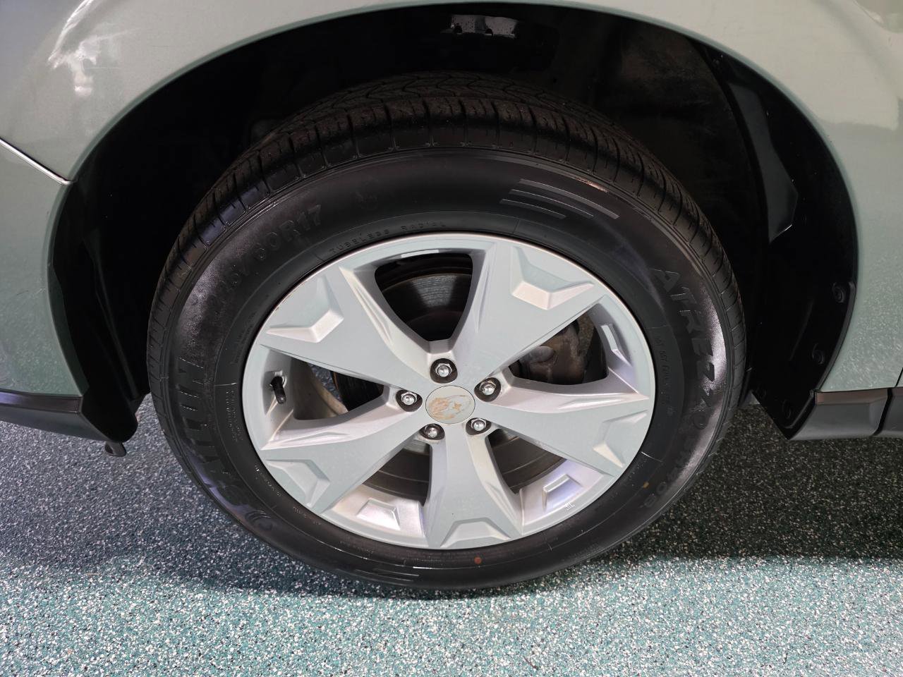 Used 2015 Subaru Forester 2.5i Premium image 12