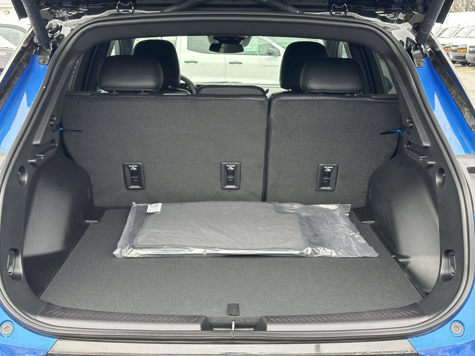 New 2026 Chevrolet Equinox EV RS image 22