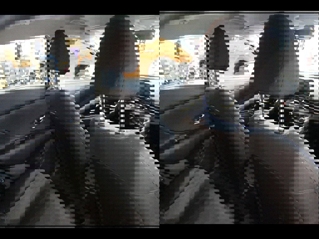 Used 2023 Hyundai Elantra SEL image 20