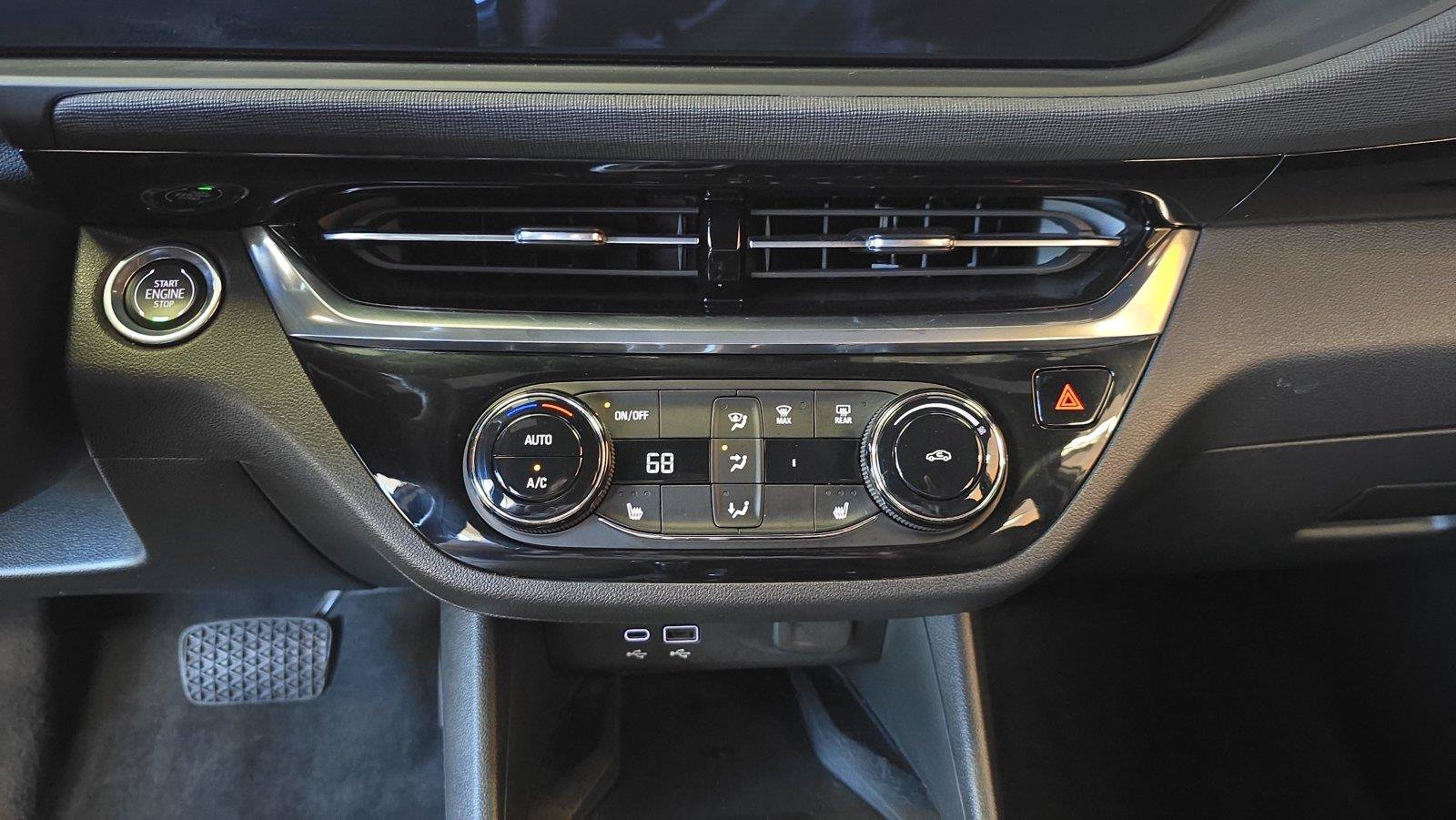 Used 2024 Buick Envista Sport Touring w/ Convenience I Package FWD image 22