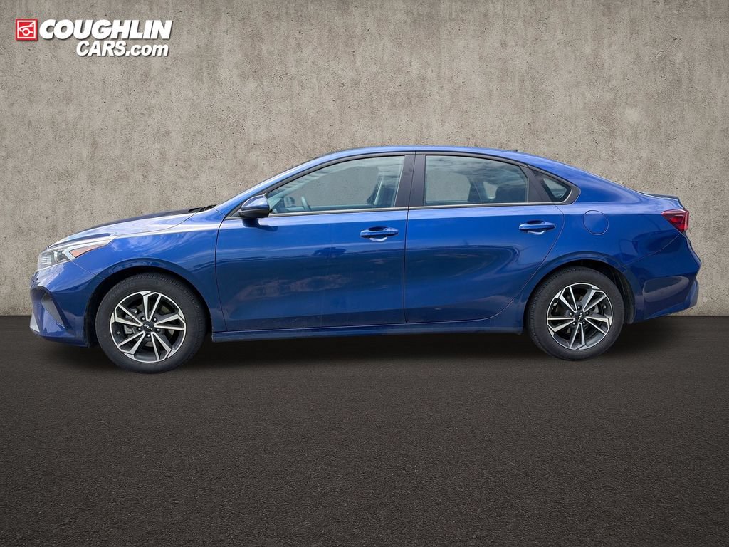 Used 2024 Kia Forte LXS FWD image 4