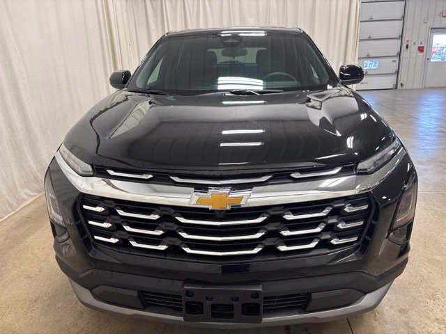 New 2027 Chevrolet Equinox LT FWD image 9