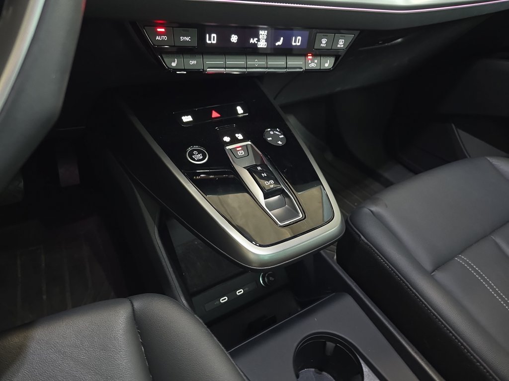 Certified 2024 Audi Q4 e-tron Premium Plus AWD/4WD image 22