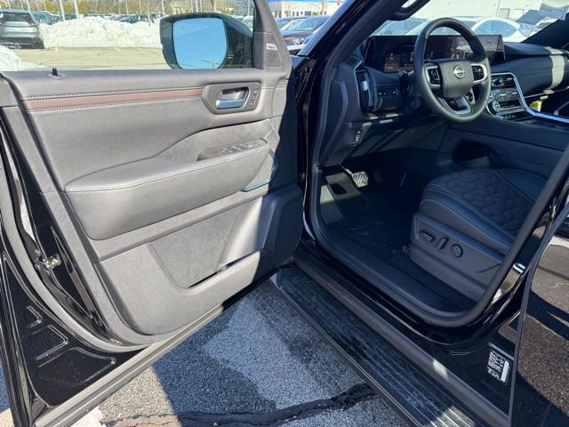 New 2026 Nissan Armada Platinum image 14