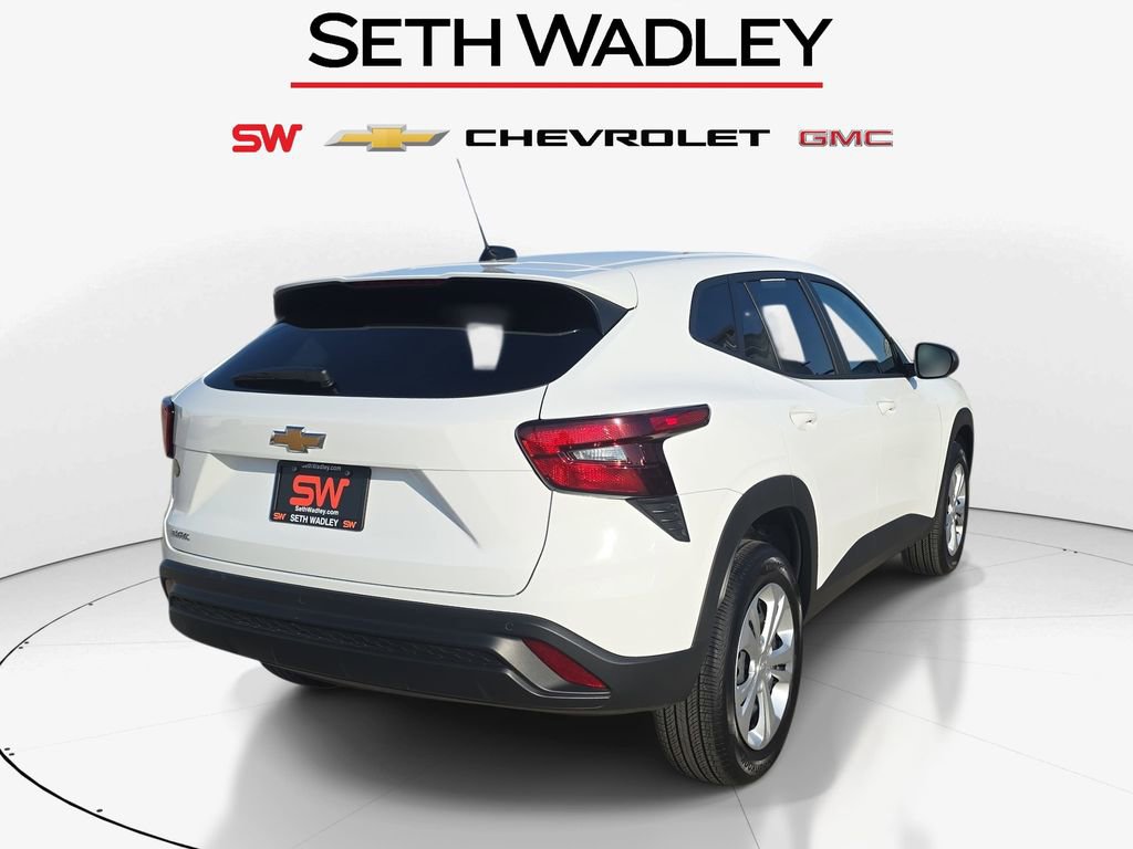 Used 2026 Chevrolet Trax LS w/ Driver Confidence Package FWD image 7