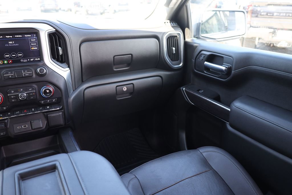 Used 2021 Chevrolet Silverado 1500 LTZ AWD/4WD image 22