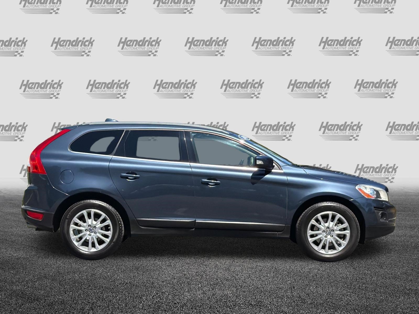 Used 2010 Volvo XC60 T6 AWD/4WD image 3