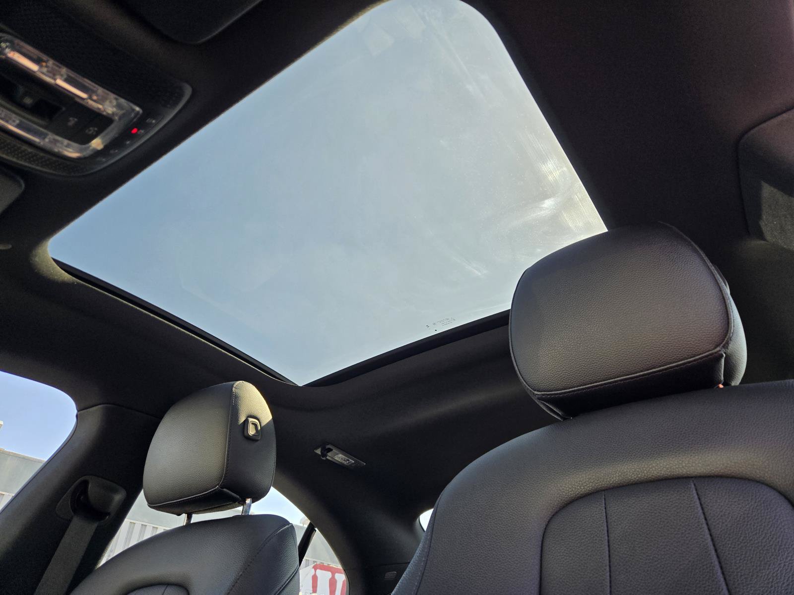 Used 2025 Mercedes-Benz CLA 250 4MATIC image 22