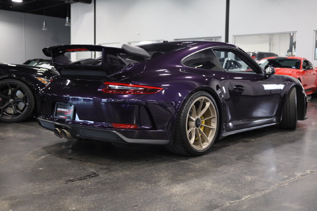 Used 2018 Porsche 911 GT3 RWD image 3