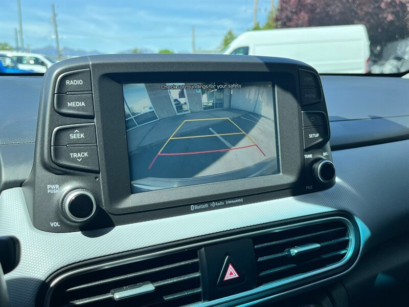 Used 2021 Hyundai Kona SEL AWD/4WD image 37