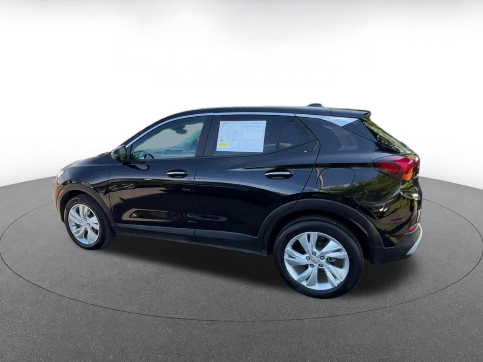 Used 2025 Buick Encore GX Preferred image 10