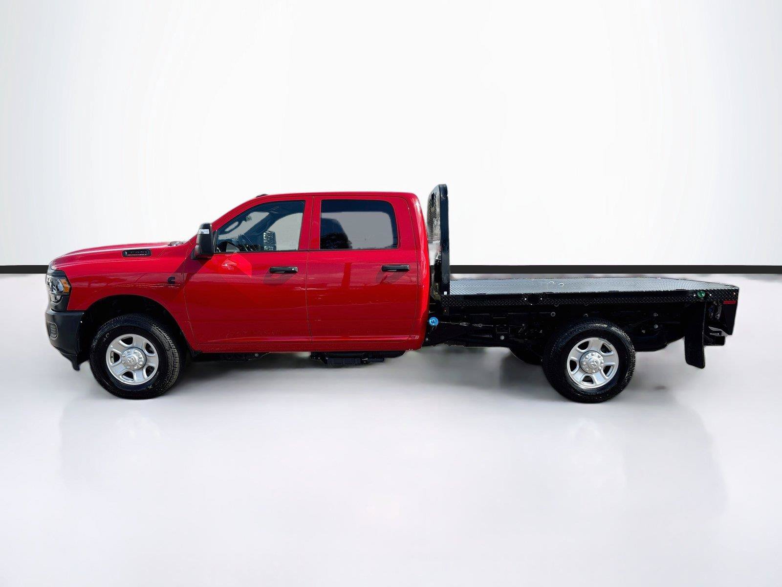 Used 2024 RAM 3500 Tradesman RWD image 4
