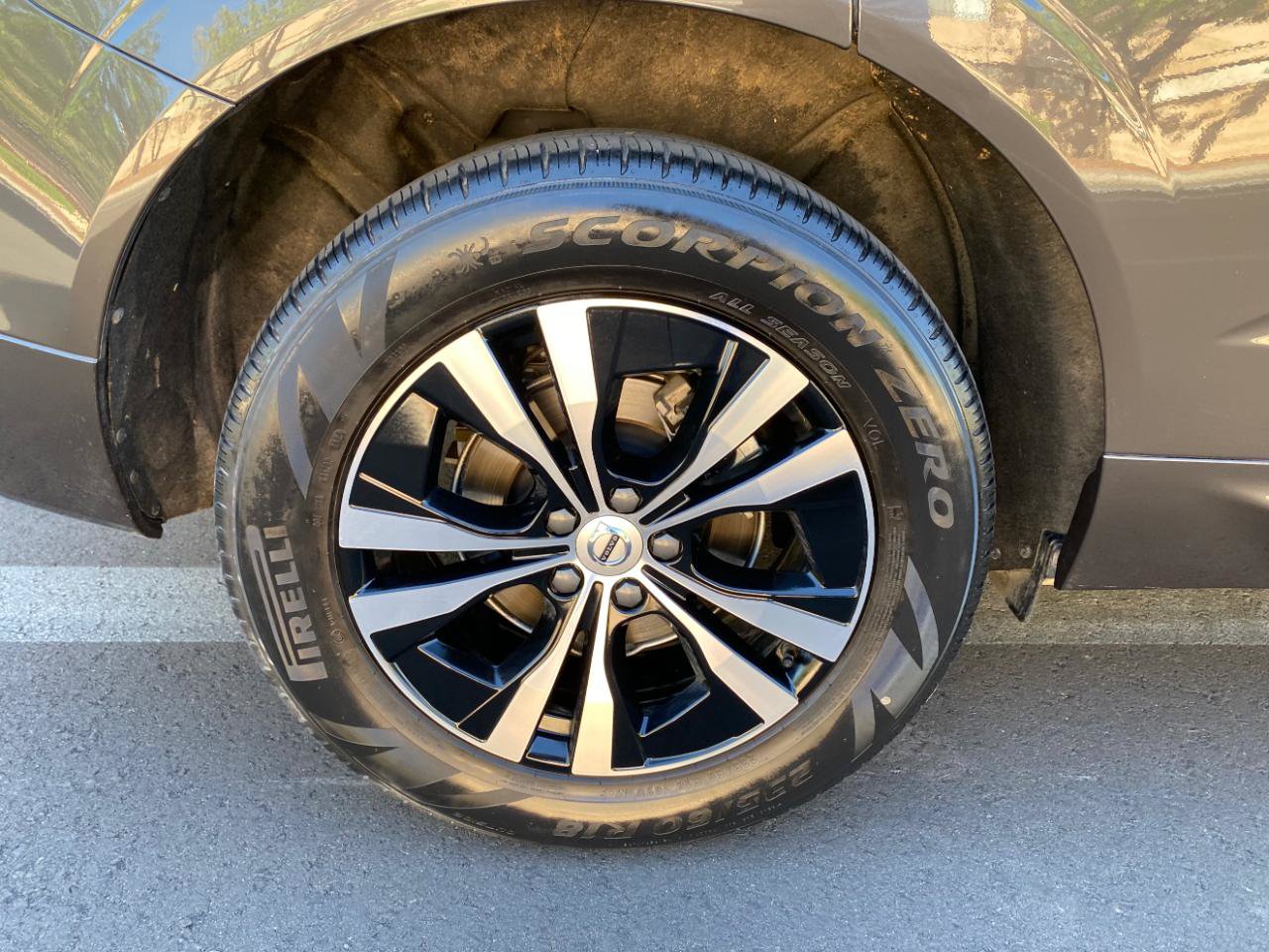 Used 2024 Volvo XC60 B5 Core AWD/4WD image 18