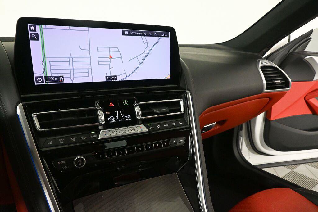 Used 2024 BMW 840i xDrive Convertible AWD/4WD image 12