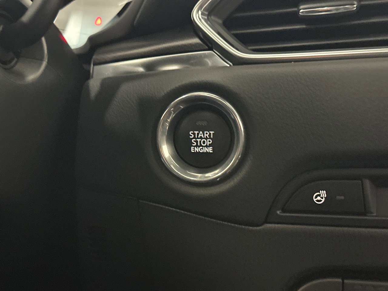 Certified 2025 MAZDA CX-5 2.5 Turbo w/ Premium Package image 30