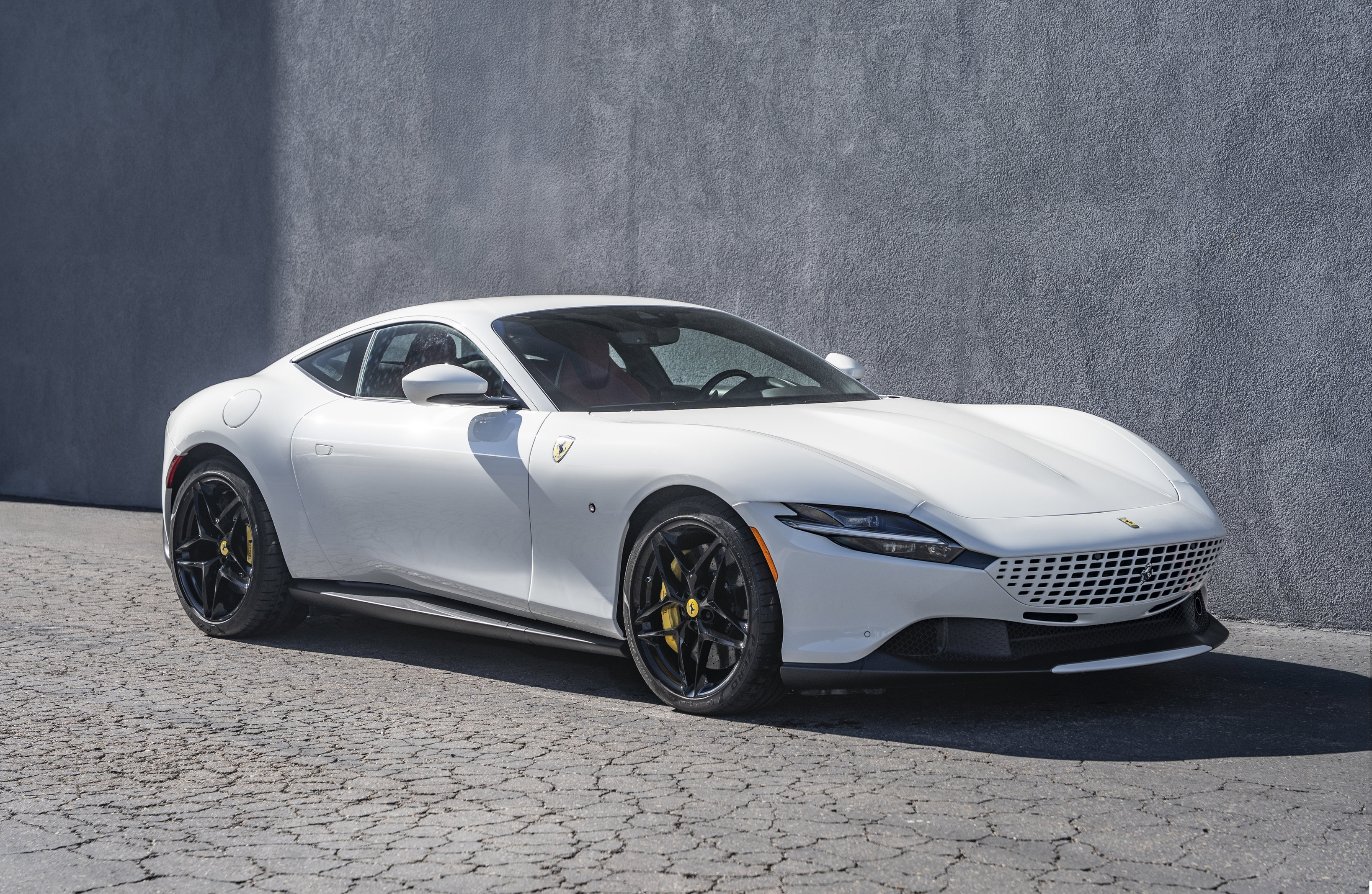 Certified 2023 Ferrari Roma image 8