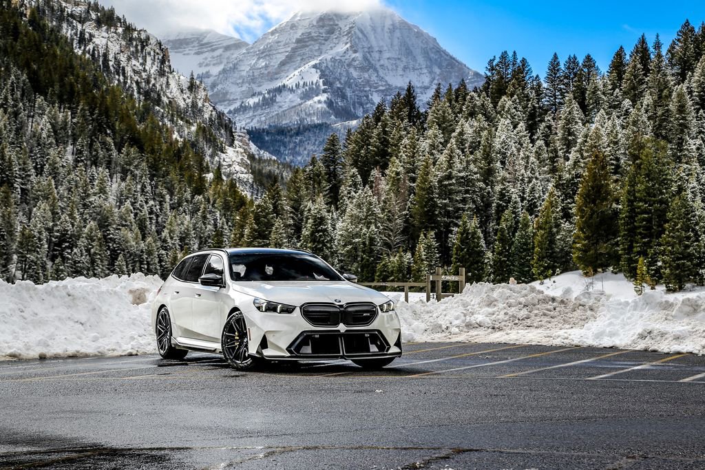 New 2026 BMW M5 Touring image 13