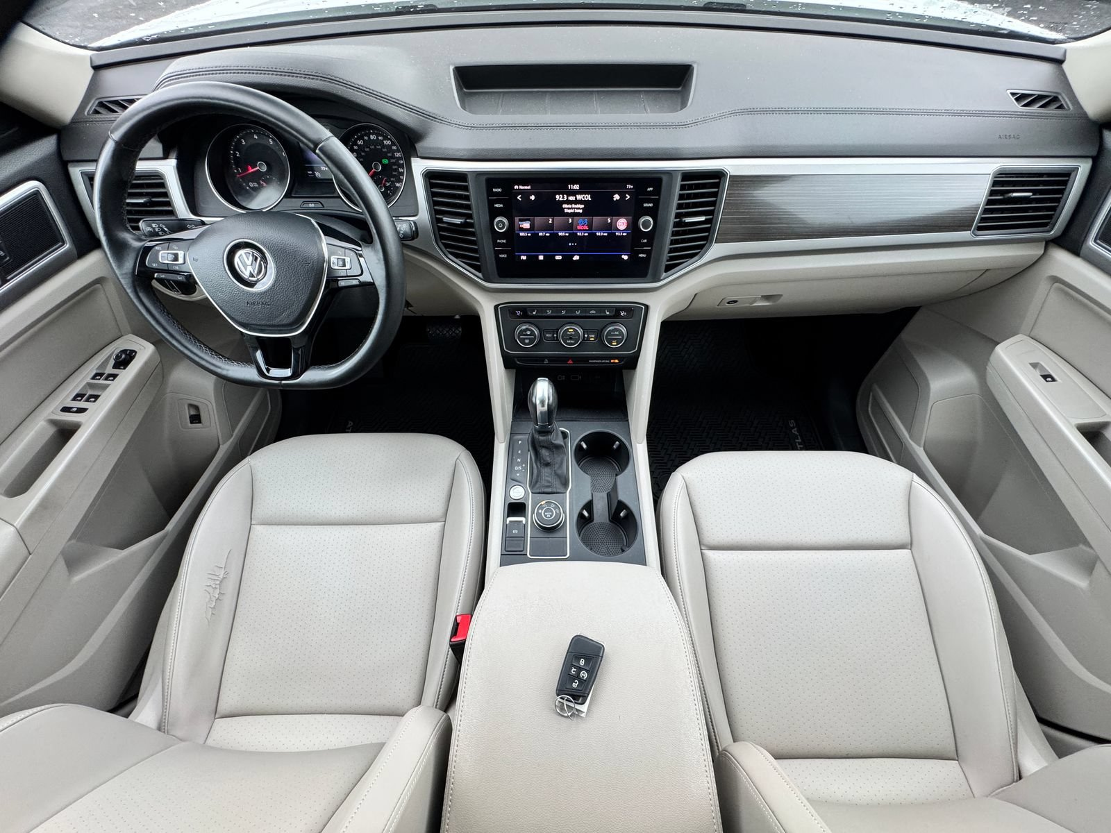 Used 2018 Volkswagen Atlas SE AWD/4WD image 2