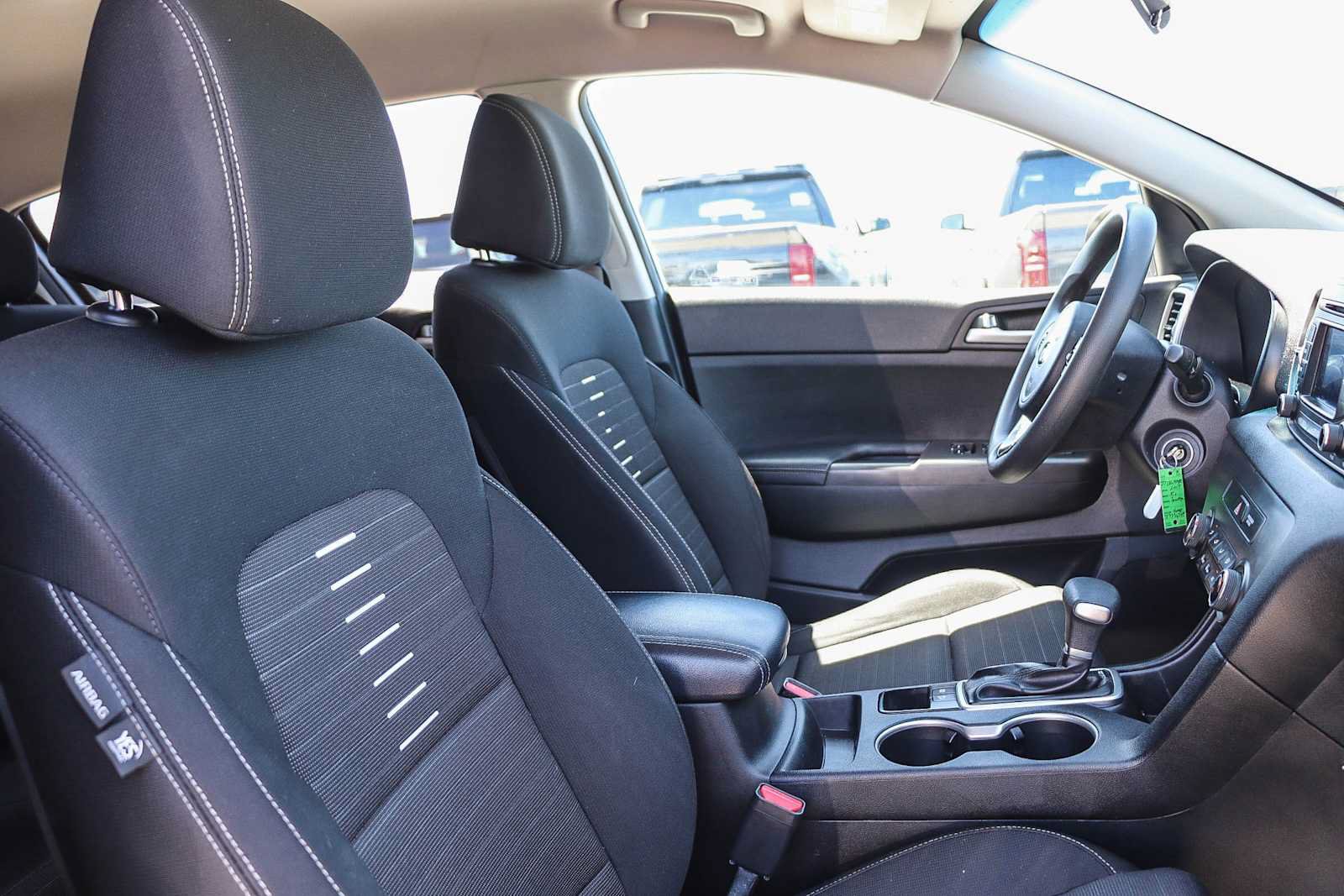 Used 2018 Kia Sportage LX FWD image 16