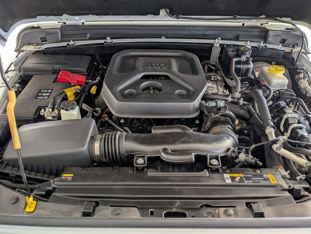 Used 2023 Jeep Wrangler Unlimited Rubicon AWD/4WD image 30