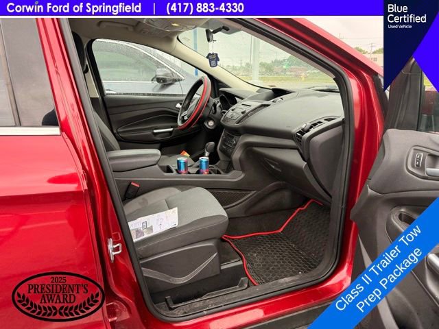 Used 2017 Ford Escape SE FWD image 3