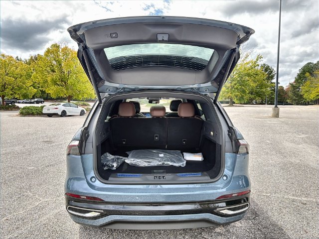 New 2026 Lincoln Nautilus Reserve AWD/4WD image 25