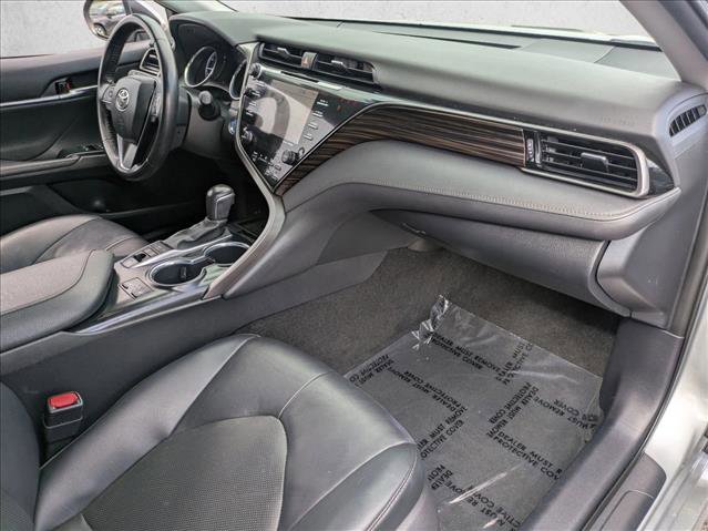 Used 2020 Toyota Camry XLE image 20