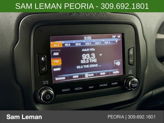 Used 2016 Jeep Renegade Limited image 15