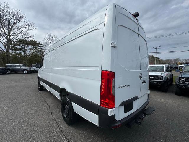 Used 2023 Mercedes-Benz Sprinter 2500 image 4