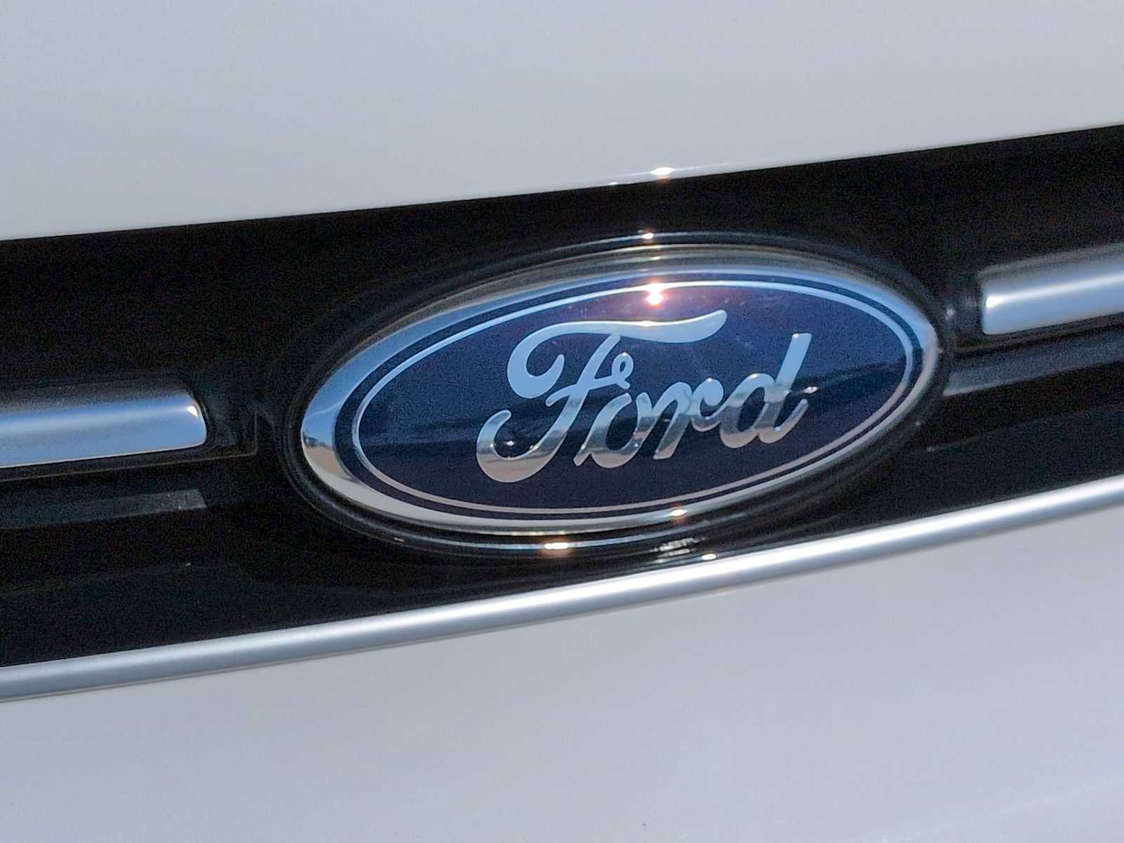 Used 2013 Ford C-MAX SE FWD image 12