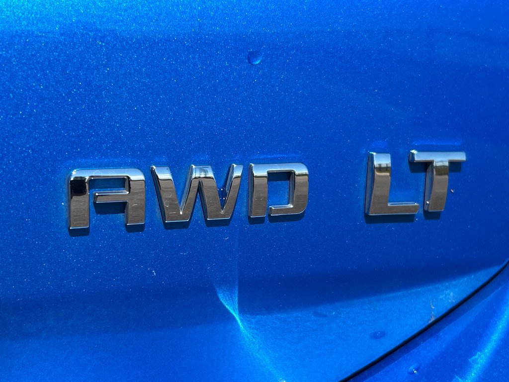 Used 2024 Chevrolet Equinox LT AWD/4WD image 24