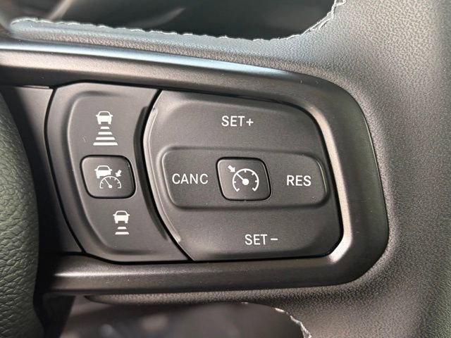 New 2026 Jeep Gladiator Sport AWD/4WD image 18