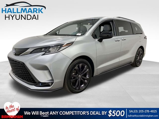 Used 2022 Toyota Sienna XSE w/ XSE Plus Package