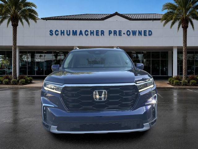 Used 2024 Honda Pilot Touring image 2