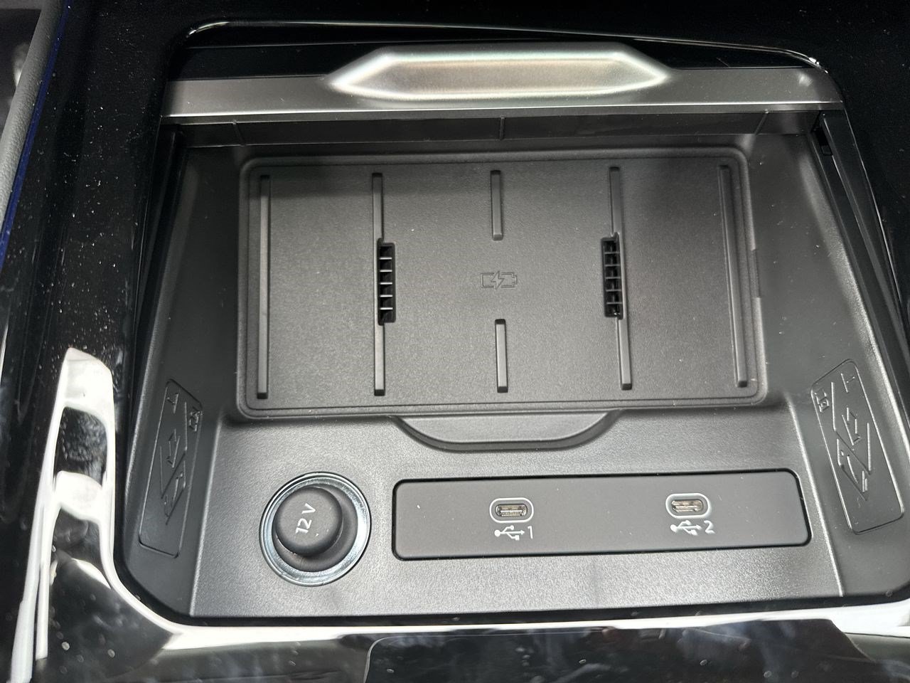 New 2026 Audi Q3 quattro 2.0T AWD/4WD image 8