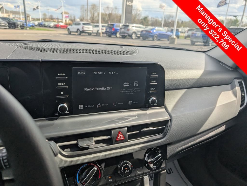 Used 2025 Kia Seltos LX AWD/4WD image 21