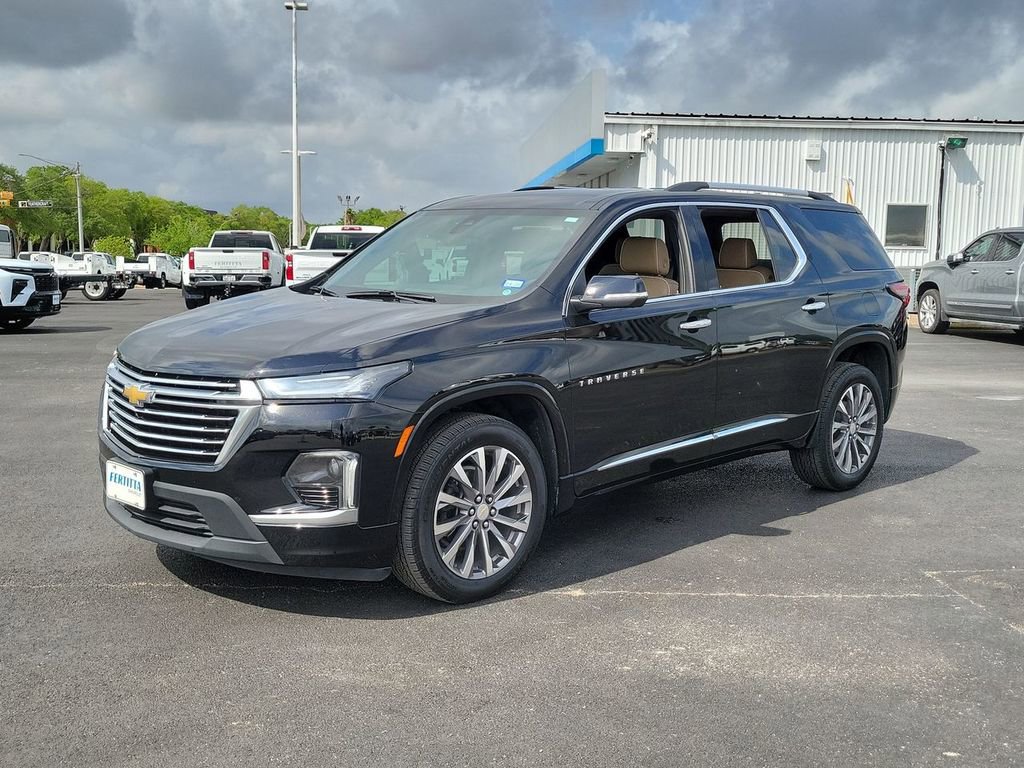 Used 2023 Chevrolet Traverse Premier w/ LPO, Floor Liner Package image 12