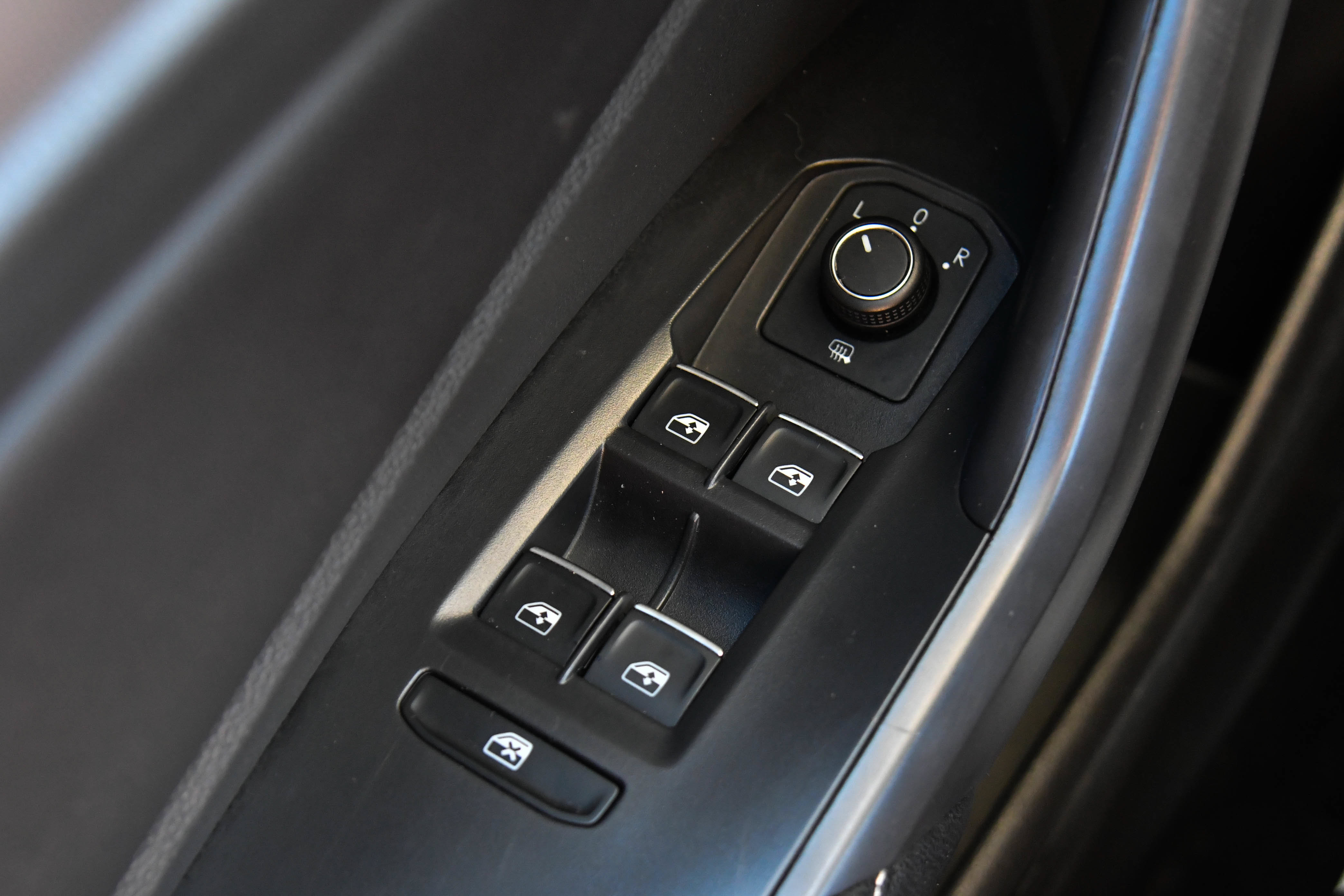 Used 2024 Volkswagen Jetta S FWD image 26