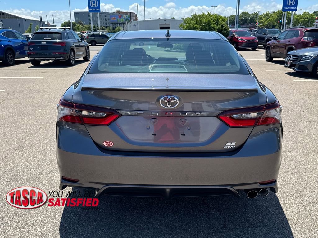 Used 2024 Toyota Camry SE w/ Cold Weather Package AWD/4WD image 6