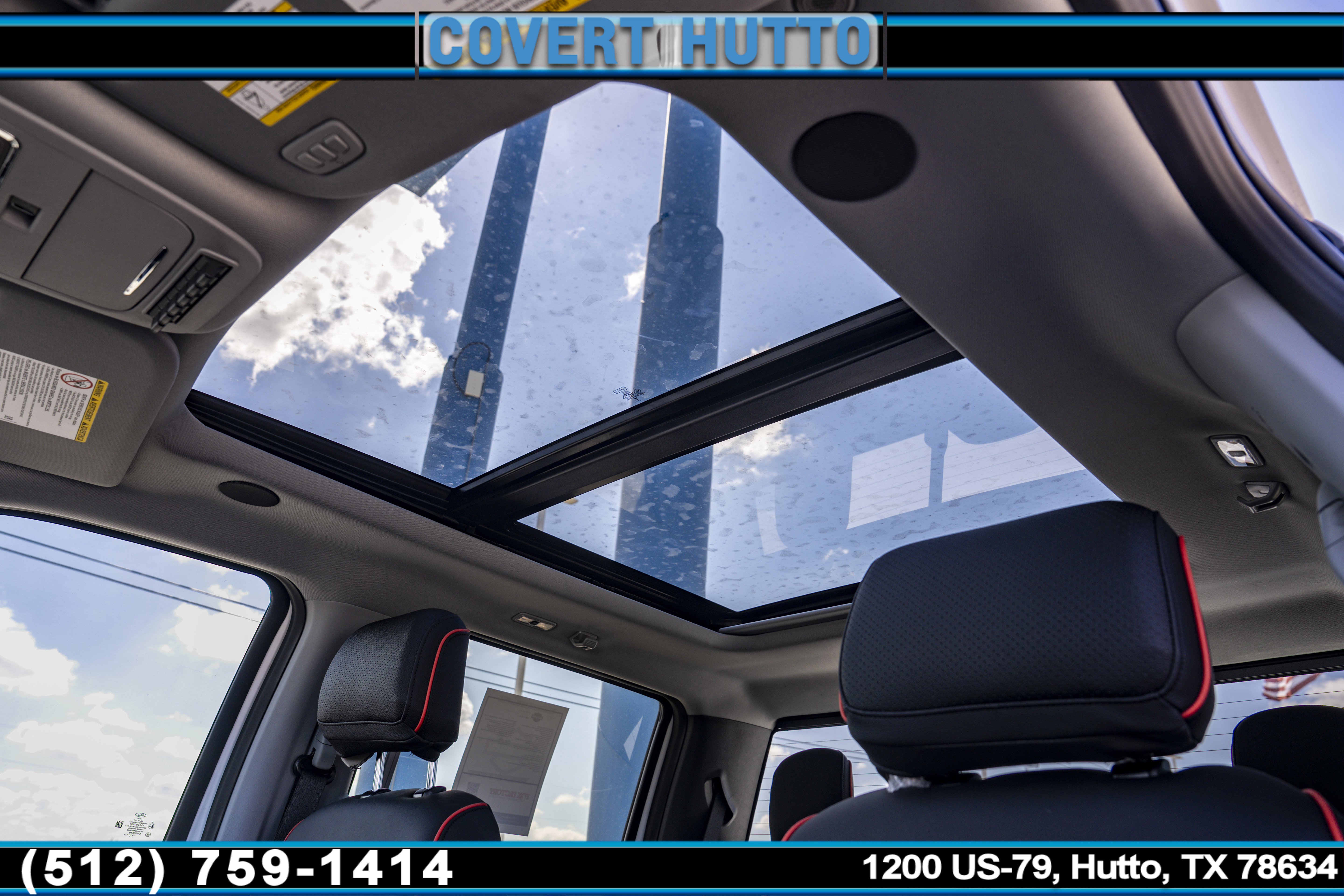 New 2026 Ford F250 Lariat w/ Black Appearance Package image 13