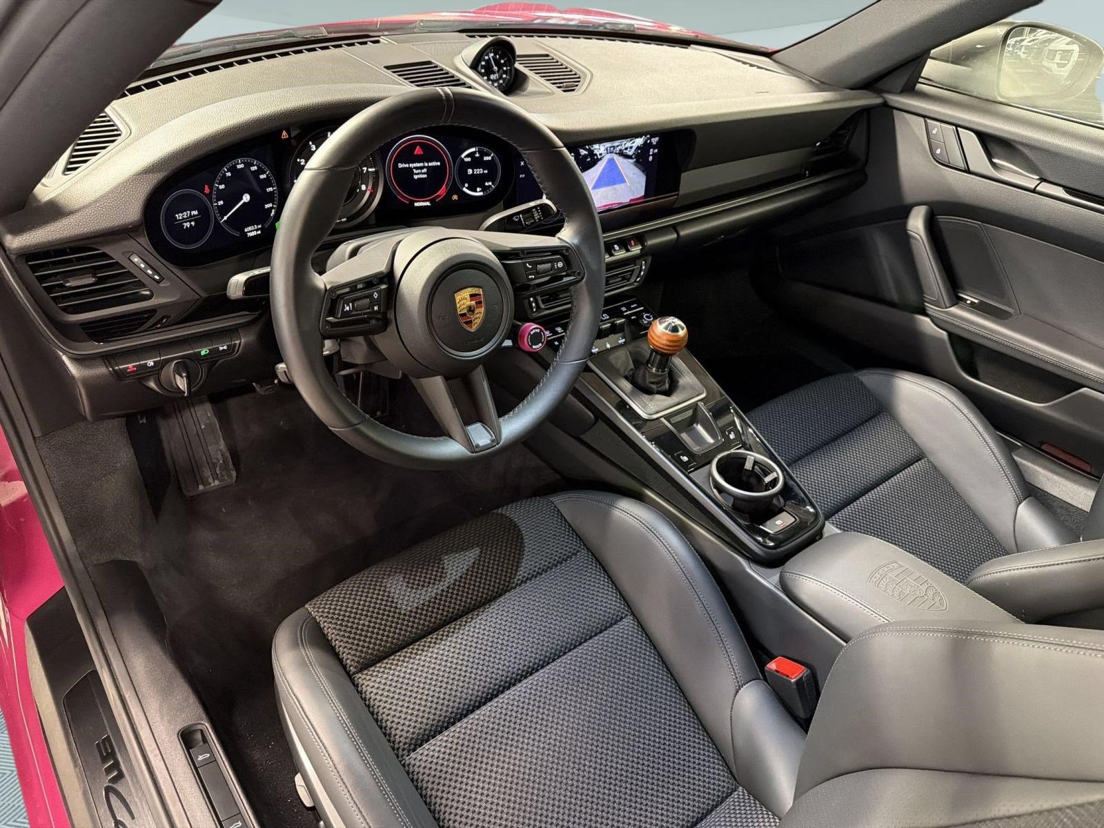 Certified 2023 Porsche 911 Carrera T RWD image 4