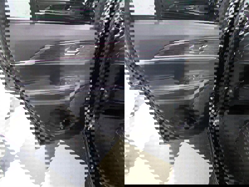 Used 2023 Jeep Grand Cherokee Limited image 36