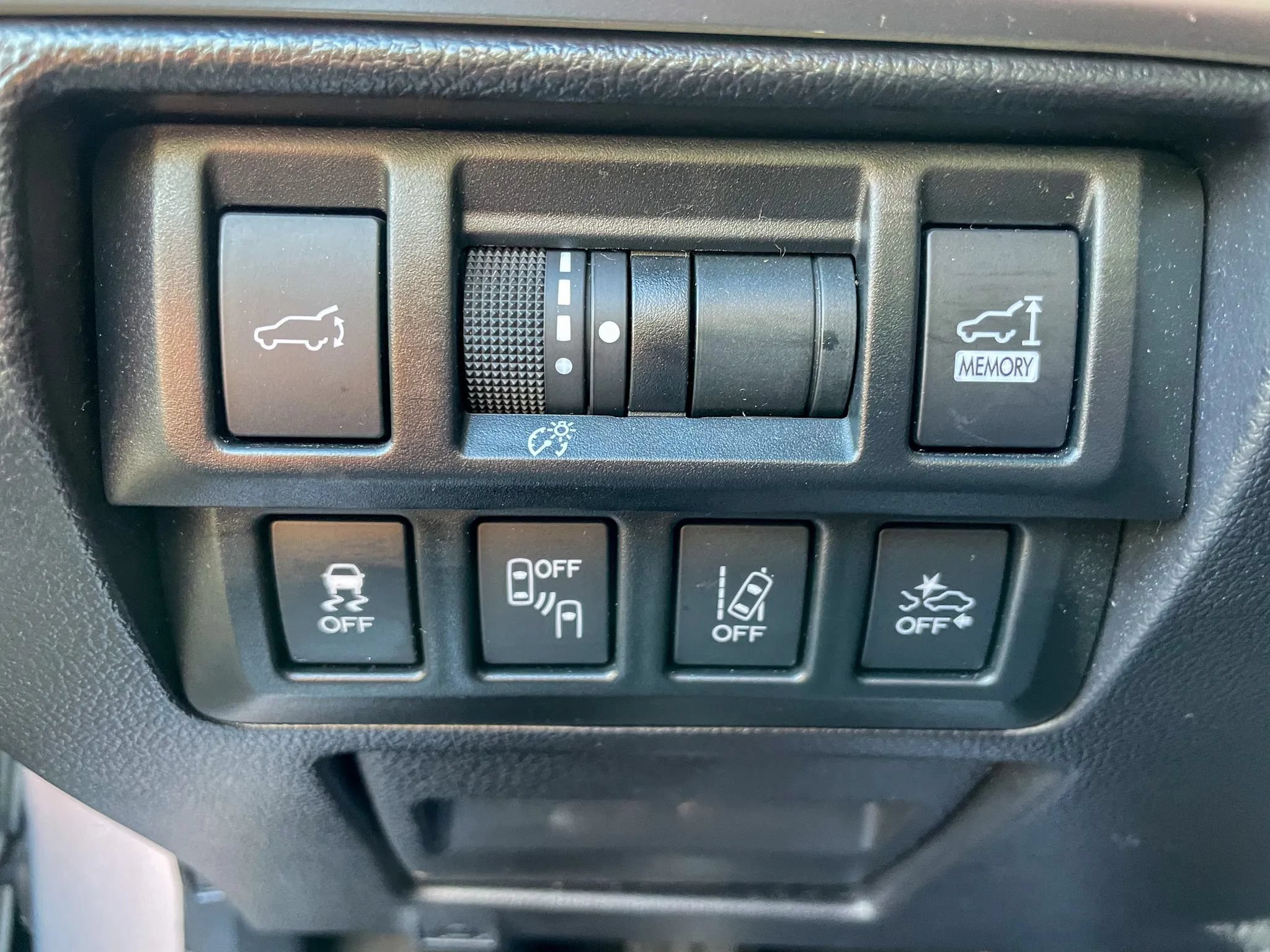 Used 2019 Subaru Outback 2.5i Limited w/ Popular Package #2 AWD/4WD image 12