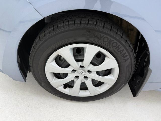 Used 2025 Toyota Corolla LE image 7